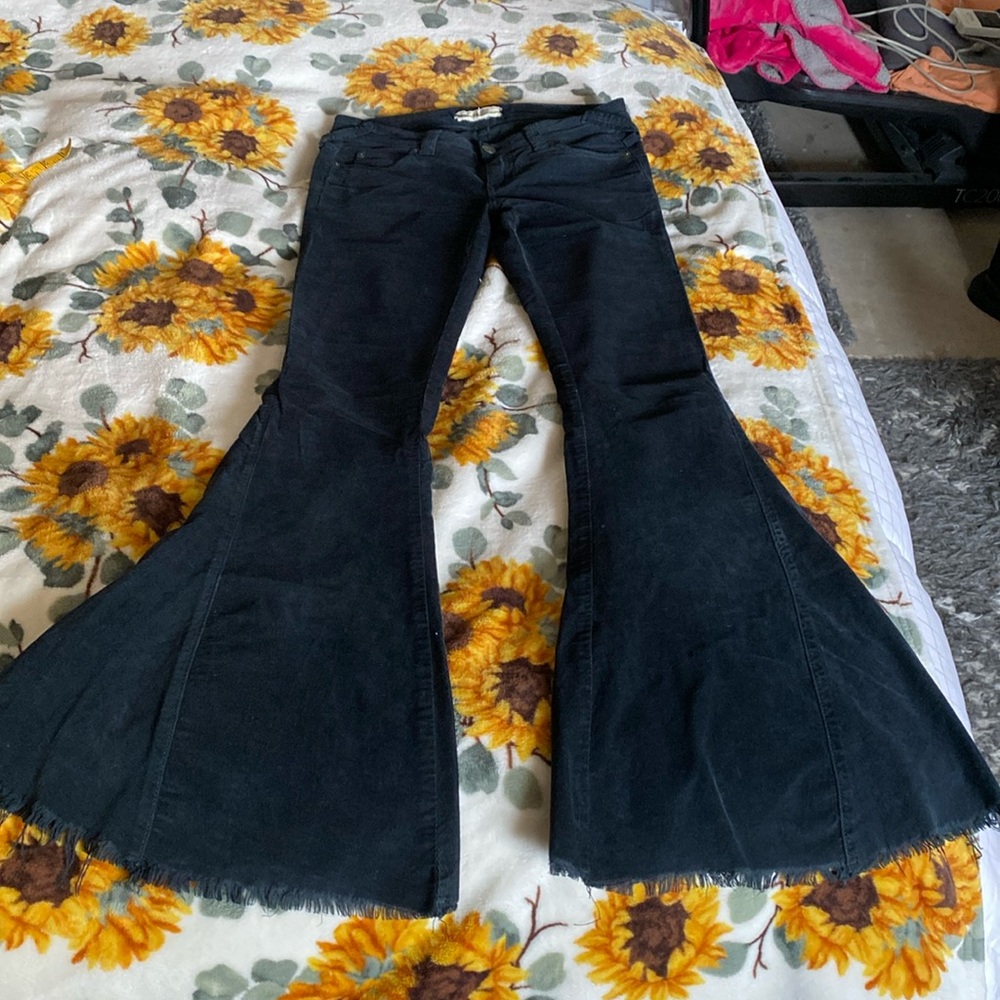 Free People Low Rise Navy Blue Corduroy Bell
bottoms Size 26